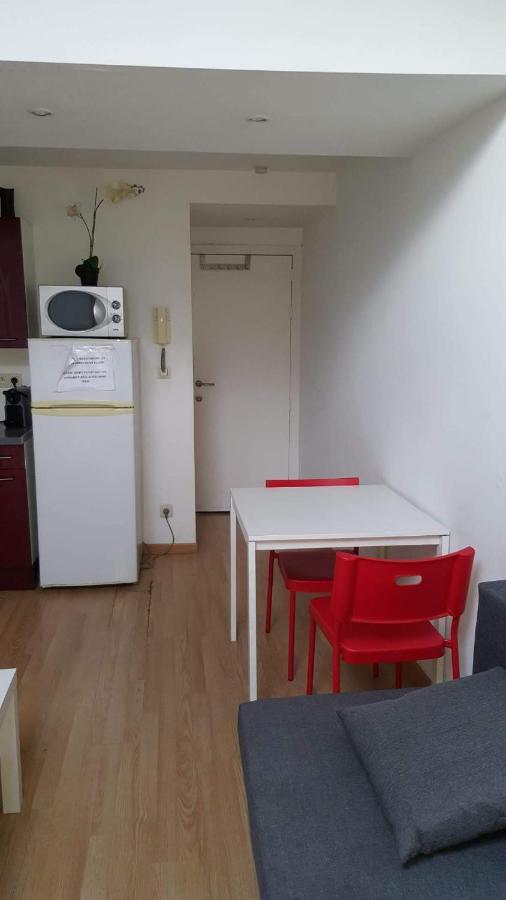 Central Duplex Sleeps 4 Брюксел Екстериор снимка
